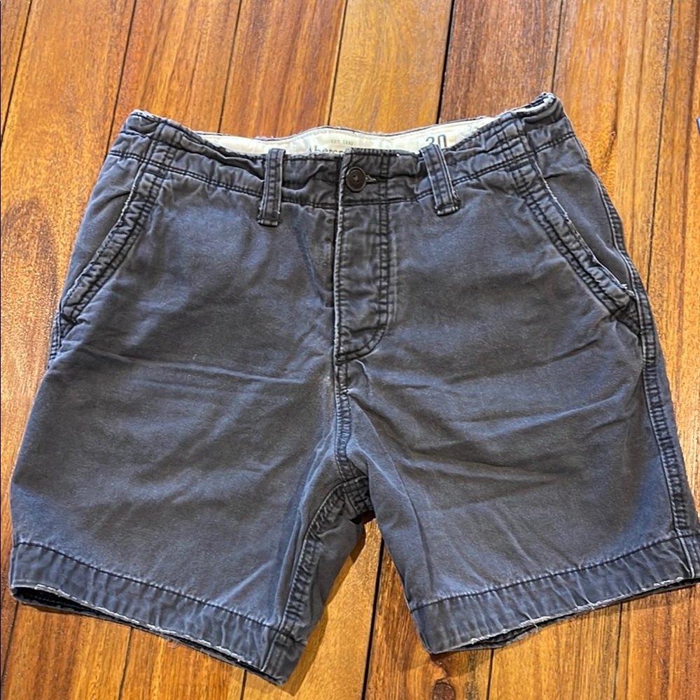 Men’s Distressed Gray Abercrombie & Fitch Flat Front Shorts Button-fly shorts